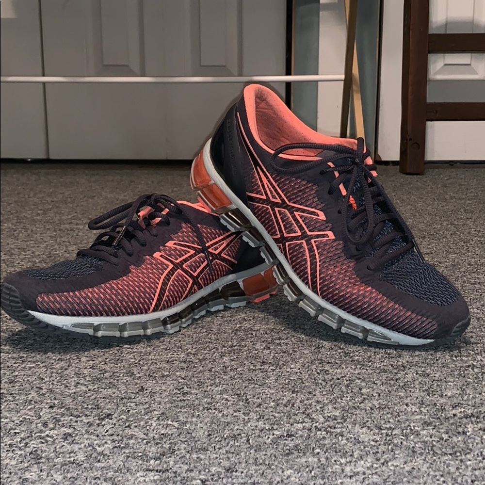 ASICS quantum 360 running shoes